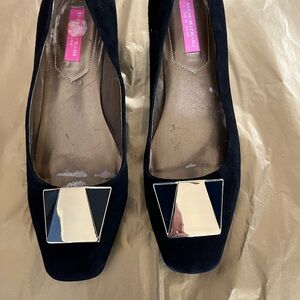 Isaac Mizrahi Black Velvet Pump Heel with Gold Detail